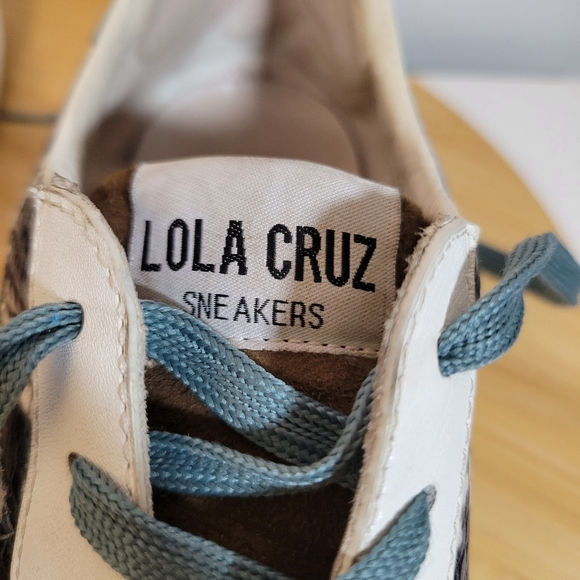 LOLA CRUZ leather brown suede snake print lace up casual fashion sneakers - Picture 9 of 13